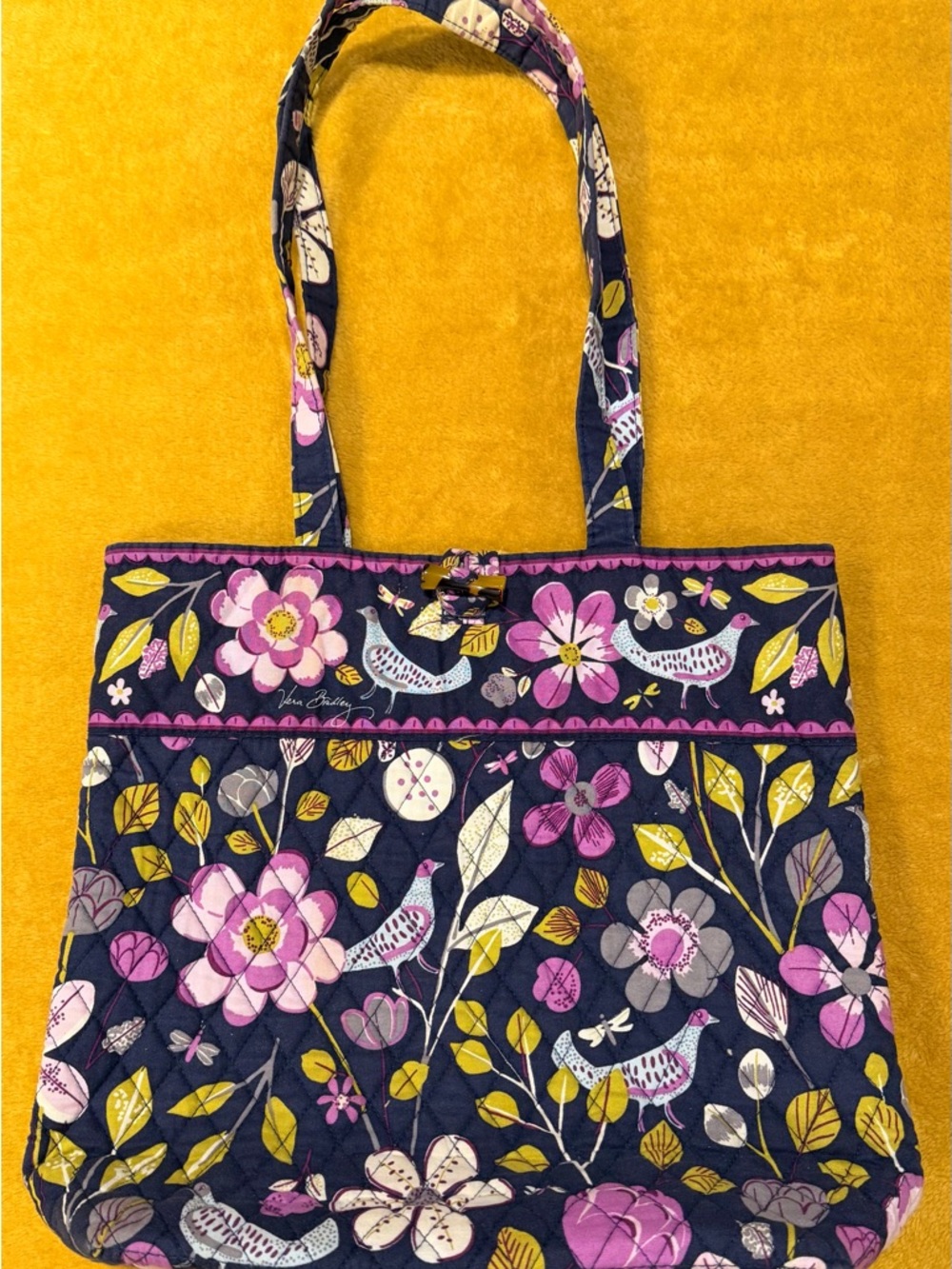 VERA BRADLEY 🐦 Nightingale 🐦 Floral pattern tote. - Picture 2 of 7